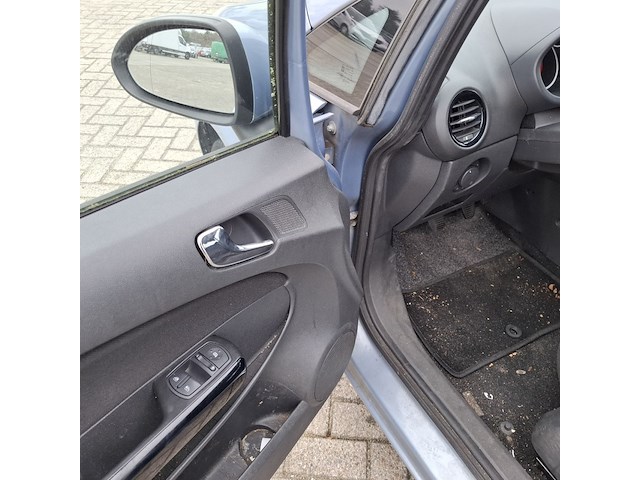 Personenauto opel, corsa 1.4, blauw, bouwjaar 2008 - afbeelding 16 van  39