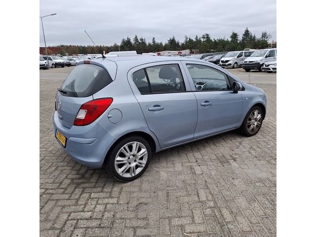 Personenauto opel, corsa 1.4, blauw, bouwjaar 2008 - afbeelding 35 van  39