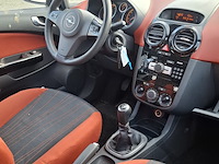 Personenauto opel, corsa 1.4, bouwjaar 2009 - afbeelding 27 van  42