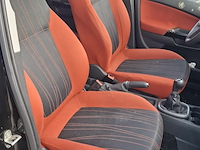 Personenauto opel, corsa 1.4, bouwjaar 2009 - afbeelding 29 van  42