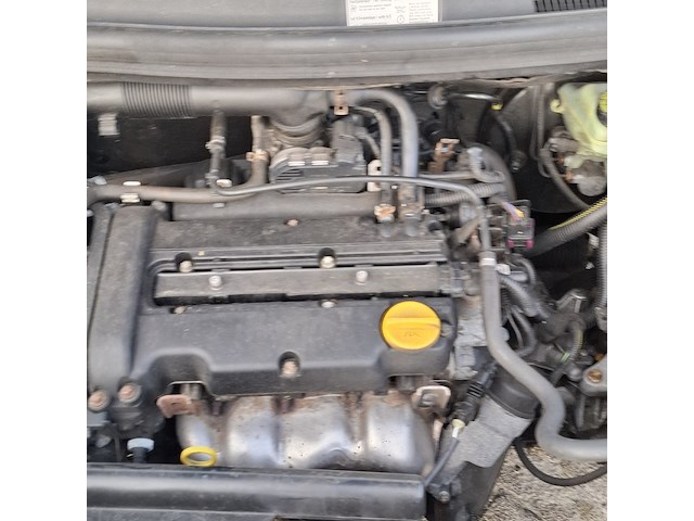 Personenauto opel, corsa 1.4, bouwjaar 2009 - afbeelding 33 van  42