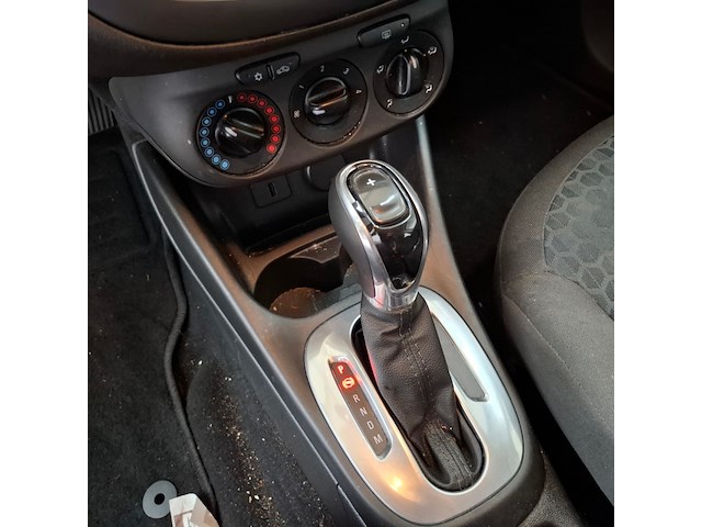 Personenauto, opel, corsa, 1.4 edition, 2015 - afbeelding 31 van  66