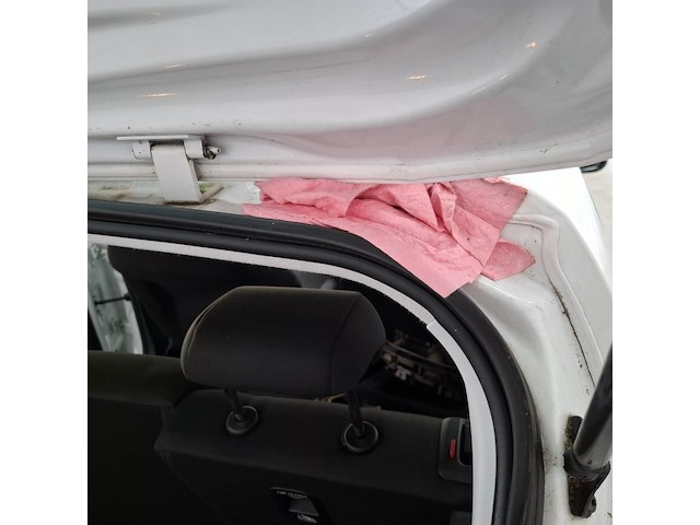 Personenauto, opel, corsa, 1.4 edition, 2015 - afbeelding 48 van  66