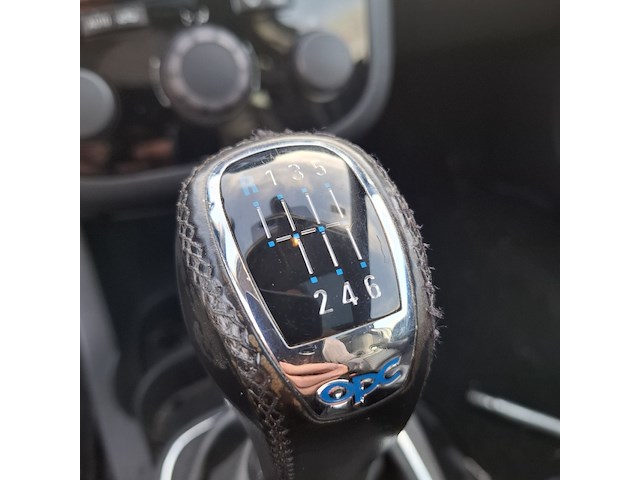 Personenauto opel, corsa 1.6-16v turbo opc, bouwjaar 2013 - afbeelding 26 van  42