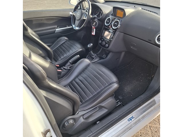 Personenauto opel, corsa 1.6-16v turbo opc, bouwjaar 2013 - afbeelding 29 van  42
