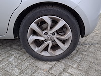 Personenauto, opel, corsa - afbeelding 3 van  47