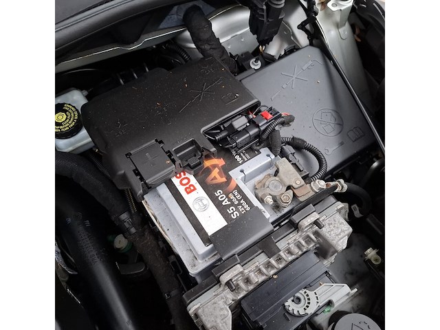 Personenauto, opel, corsa - afbeelding 11 van  47