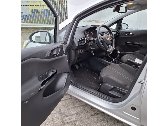 Personenauto, opel, corsa - afbeelding 15 van  47