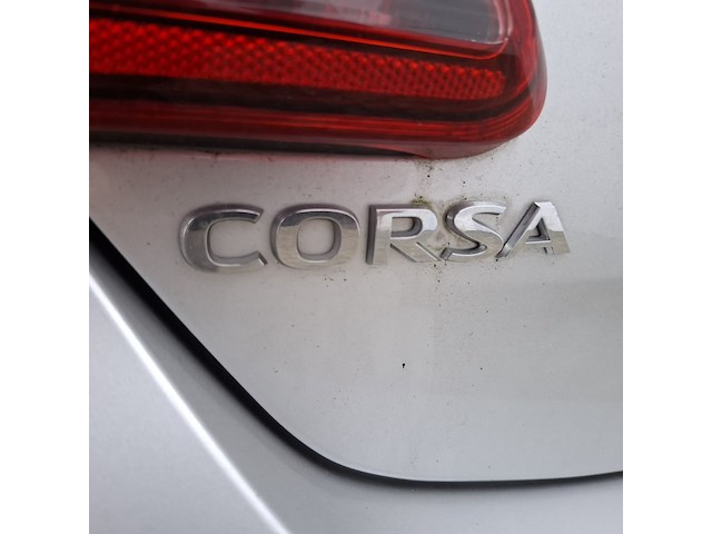 Personenauto, opel, corsa - afbeelding 40 van  47