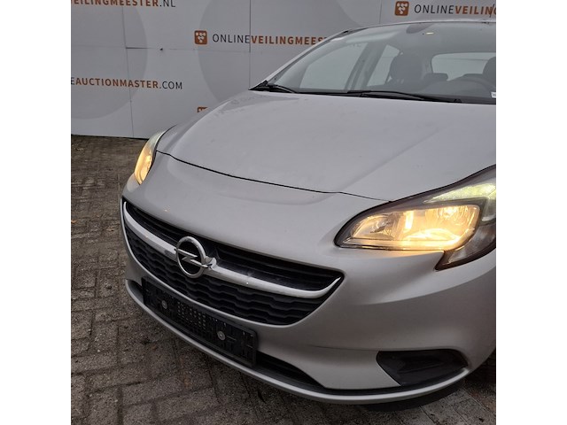 Personenauto, opel, corsa - afbeelding 42 van  47