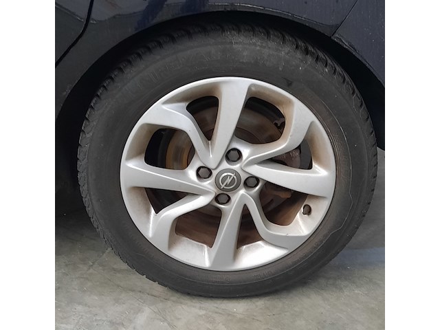 Personenauto, opel, corsa - afbeelding 4 van  34