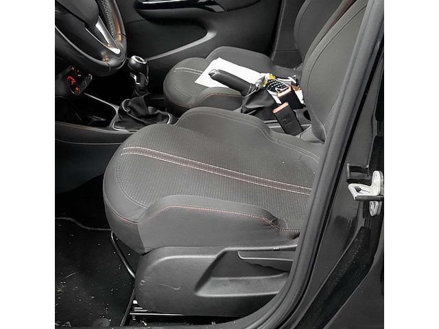 Personenauto, opel, corsa - afbeelding 8 van  34