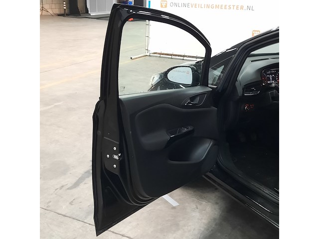 Personenauto, opel, corsa - afbeelding 17 van  34