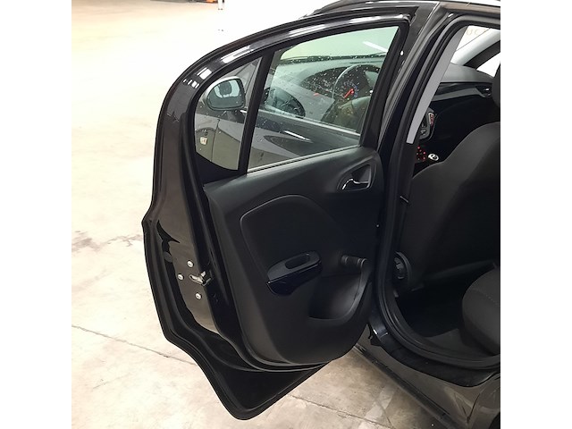 Personenauto, opel, corsa - afbeelding 19 van  34