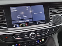 Personenauto, opel, insignia, 2018 - afbeelding 26 van  51