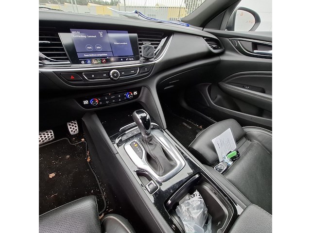 Personenauto, opel, insignia, 2018 - afbeelding 28 van  51