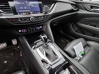 Personenauto, opel, insignia, 2018 - afbeelding 28 van  51