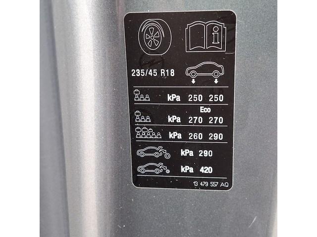 Personenauto, opel, insignia, 2018 - afbeelding 39 van  51