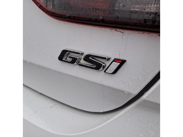 Personenauto opel, insignia gsi - afbeelding 17 van  56