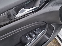 Personenauto opel, insignia gsi - afbeelding 20 van  56