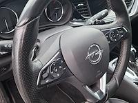 Personenauto opel, insignia gsi - afbeelding 24 van  56