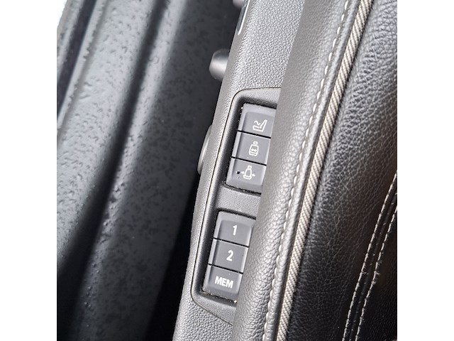 Personenauto opel, insignia gsi - afbeelding 51 van  56