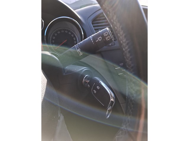 Personenauto, opel, insignia sports tourer 1.8 edition, grijs, 2010 - afbeelding 8 van  53