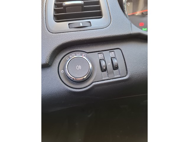 Personenauto, opel, insignia sports tourer 1.8 edition, grijs, 2010 - afbeelding 10 van  53