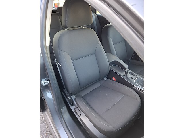 Personenauto, opel, insignia sports tourer 1.8 edition, grijs, 2010 - afbeelding 33 van  53