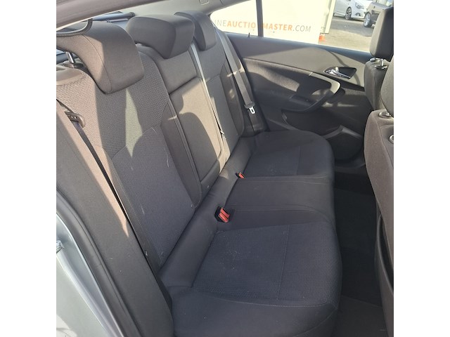 Personenauto, opel, insignia - afbeelding 27 van  48