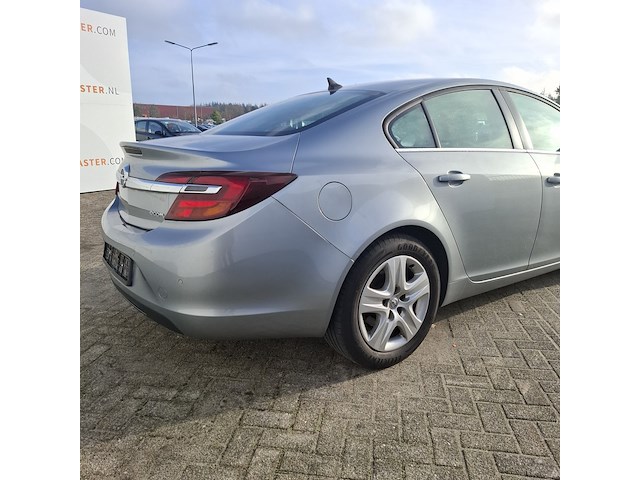 Personenauto, opel, insignia - afbeelding 44 van  48