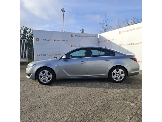 Personenauto, opel, insignia - afbeelding 47 van  48