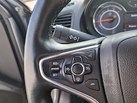 Personenauto, opel, insignia - afbeelding 10 van  48