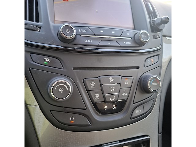 Personenauto, opel, insignia - afbeelding 19 van  48