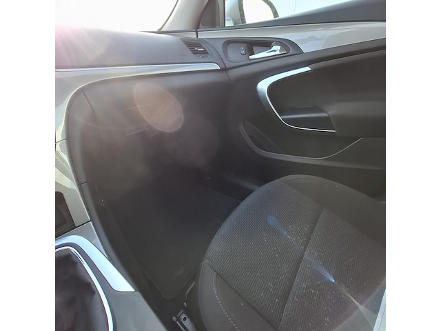 Personenauto, opel, insignia - afbeelding 22 van  48