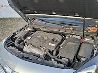 Personenauto, opel, insignia - afbeelding 32 van  48