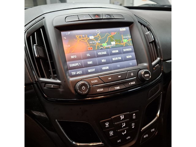 Personenauto, opel, insignia - afbeelding 17 van  50