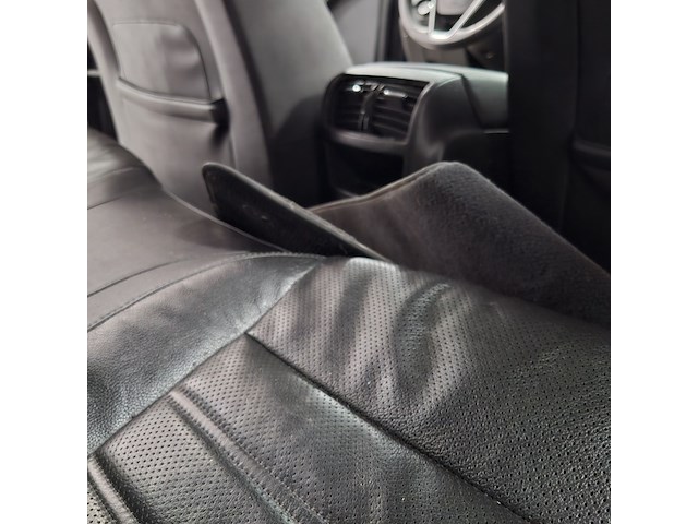 Personenauto, opel, insignia - afbeelding 27 van  50