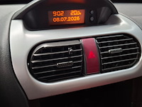 Personenauto, opel, tigra twintop, 1.8-16v linea nera, 2008 - afbeelding 36 van  69