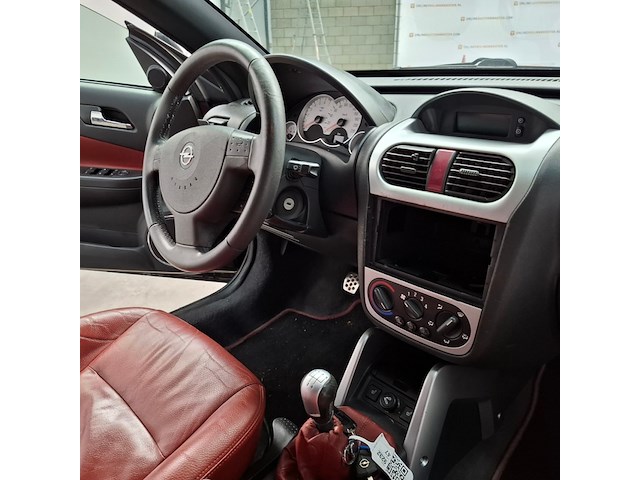 Personenauto, opel, tigra twintop, 1.8-16v linea nera, 2008 - afbeelding 43 van  69