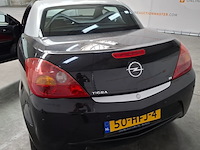 Personenauto, opel, tigra twintop, 1.8-16v linea nera, 2008 - afbeelding 63 van  69