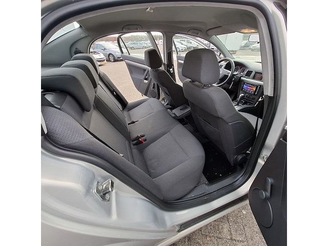 Personenauto opel, vectra 2.2, bouwjaar 2007 - afbeelding 31 van  46