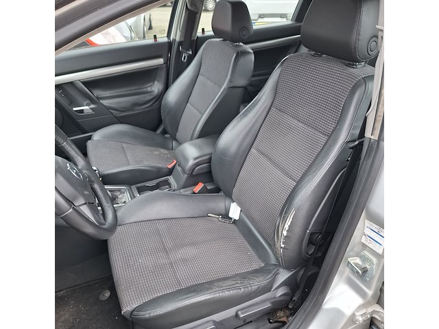 Personenauto, opel, vectra gts, 1.9 cdti elegance, 2006 - afbeelding 12 van  15