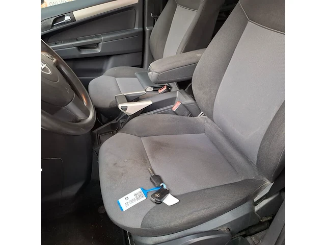 Personenauto, opel, zafira, 1.6 temptation, 2008 - afbeelding 31 van  73