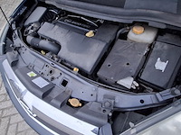 Personenauto opel, zafira 2.2, grijs, bouwjaar 2007 - afbeelding 10 van  41