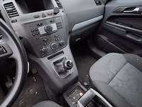 Personenauto opel, zafira 2.2, grijs, bouwjaar 2007 - afbeelding 22 van  41