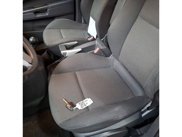 Personenauto, opel, zafira 7p, 2009 - afbeelding 38 van  74