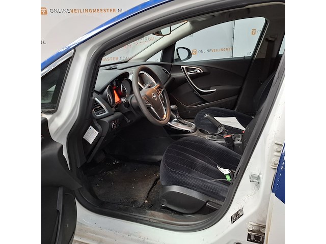 Personenauto, opel - afbeelding 16 van  54