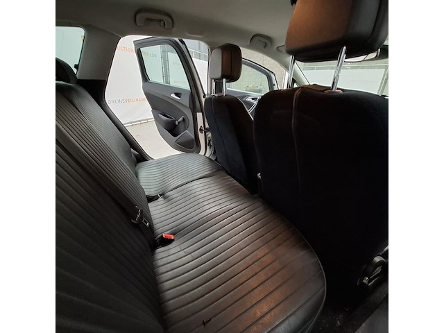 Personenauto, opel - afbeelding 31 van  54