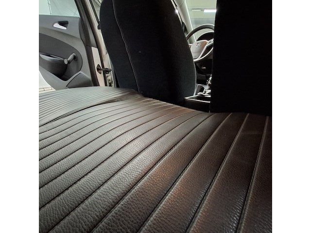 Personenauto, opel - afbeelding 32 van  54